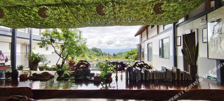 灵芝家百灵鸟民宿(保山百花岭店)图片