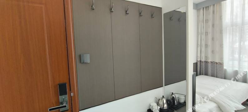 怀安华奥宾馆图片