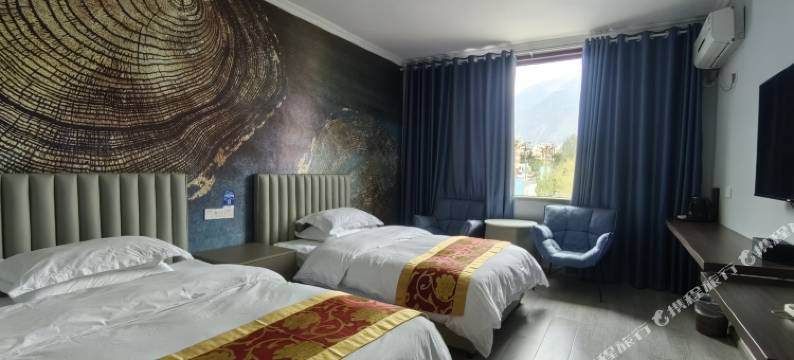 茂县茂盛假日酒店图片