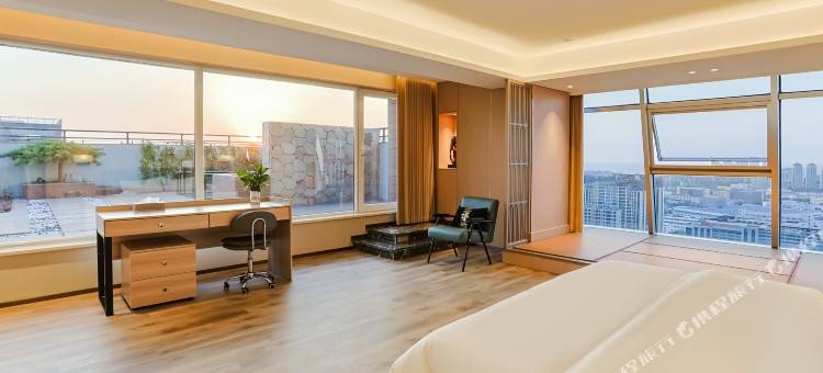 威海碧海蓝湾酒店(火炬八街国际海水浴场店)图片