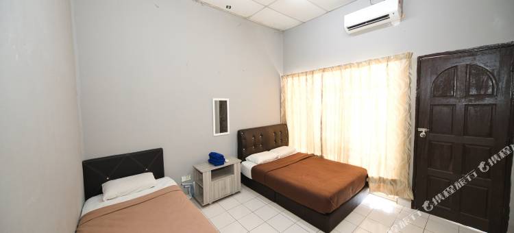 OYO 91011 伊曼霍姆斯泰瓜穆桑(OYO 91011 Iman Homestay Gua Musang)图片