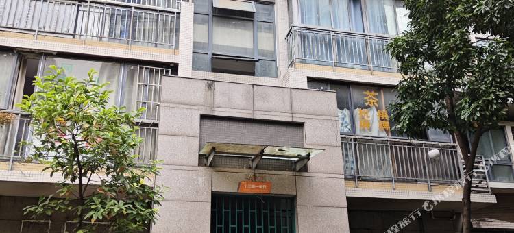 巴蜀旅途精品民宿(成都东站店)图片
