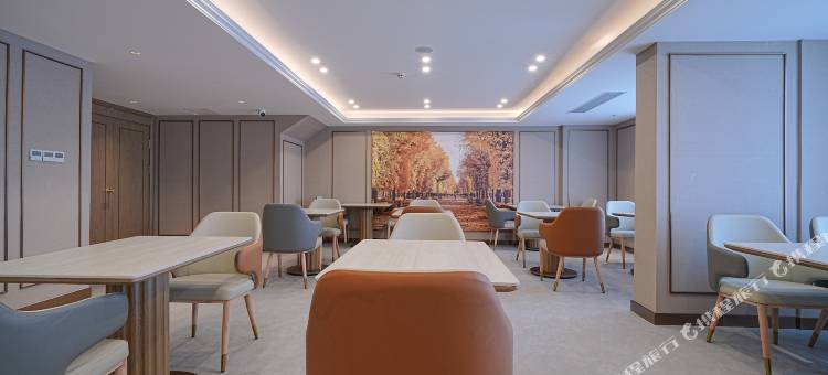 维也纳酒店(成都百草路地铁站店)图片