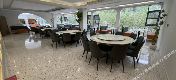 阿坝县尊享净土酒店图片