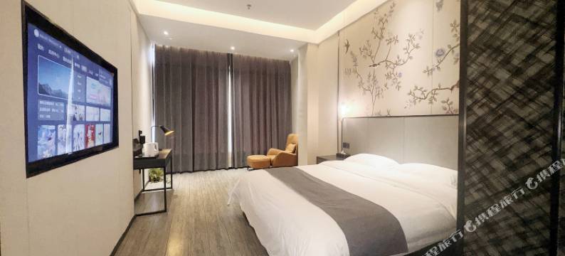 名人酒店(栾川县老君山景区店)图片