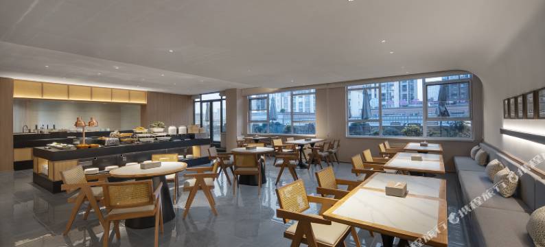 仟那美宿酒店(梁园区商丘南站店)图片