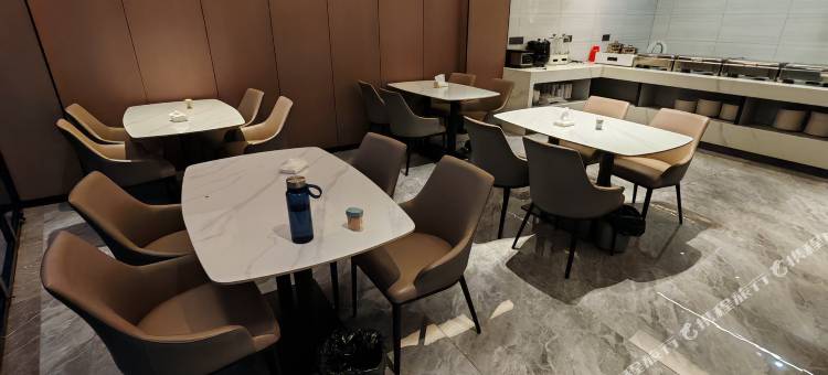 都江堰江上名都酒店图片