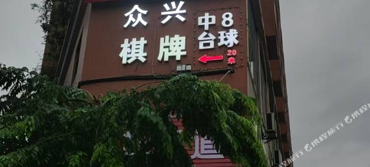 鹏城电梯公寓图片