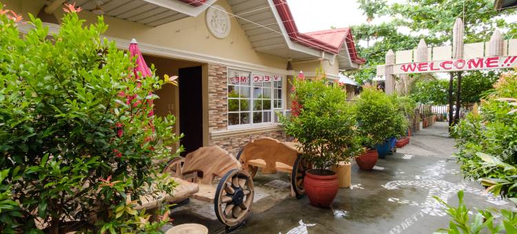 红门子 @ Prince JB海滩度假村Zambales(RedDoorz @ Prince JB Beach Resort Zambales)图片