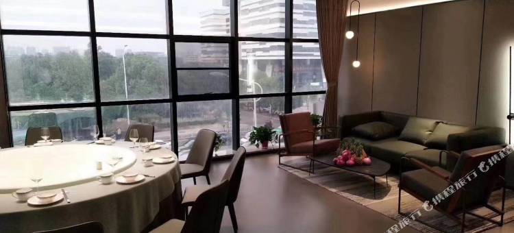 徐州三胞广场矿业大学文昌校区桔子水晶酒店图片