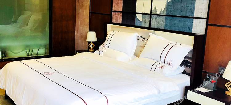 彝良枫叶大酒店图片