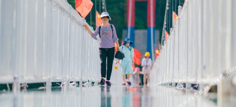 河源越王山紫霞山庄图片
