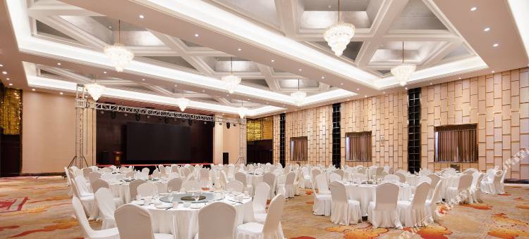 费县蓝海钧华大饭店图片