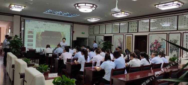 镇原德庆楼饭莊图片