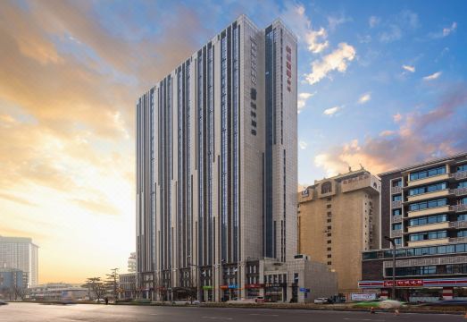 西姆善居成都中医大宽窄巷子酒店外景图