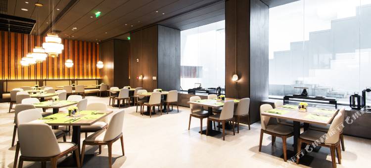 成都春熙路希尔顿欢朋酒店图片