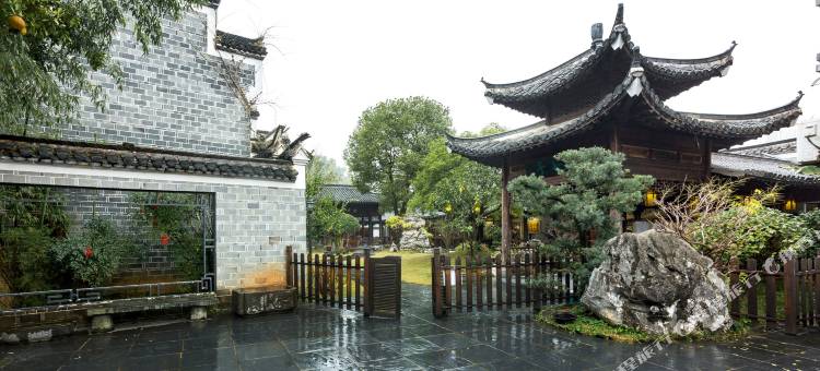利人堂·徽派隐世庭院美术馆民宿(三宝国际陶艺村店)图片