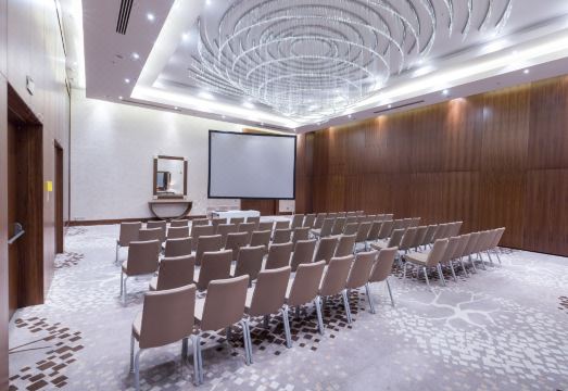 The Renaissance Minsk Congress Hotel and Spa Centre Hotel (f.Renaissance Minsk) Hotel Overview