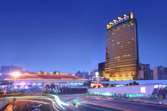 珠海來魅力假日酒店（拱北口岸高鐵站店）