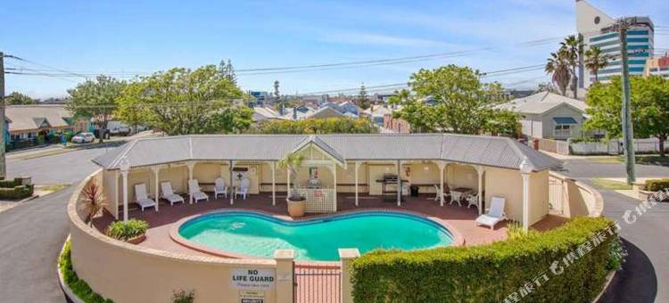 克利夫顿汽车旅馆及格里特尔顿旅馆(Clifton Motel & Grittleton Lodge)图片