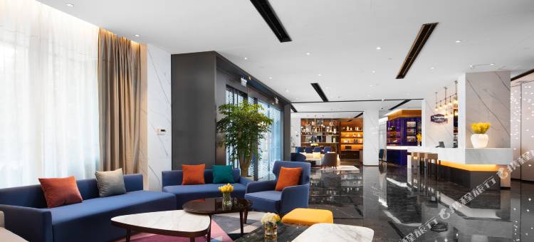 义乌国际商贸城希尔顿欢朋酒店图片