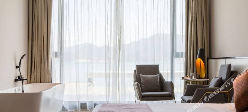 云栖·见海海景别墅(深圳较场尾店)图片