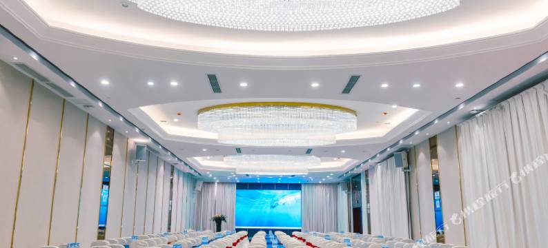 宏远大酒店(乐山嘉兴路美食街店)图片