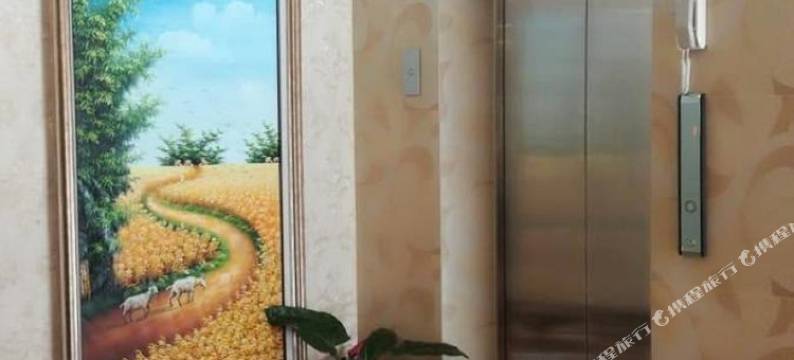 TNA酒店(TNA Hotel)图片