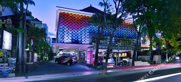 库塔卡迪卡广场法维酒店(Favehotel Kuta Kartika Plaza)图片