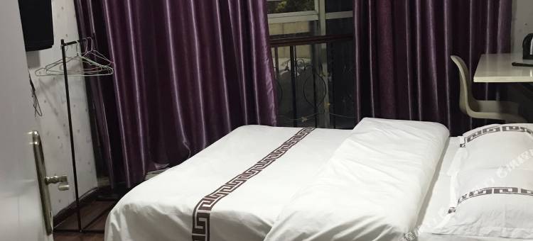 万年莱丽森宾馆(锦湖公园店)图片