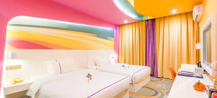 云之尚酒店(盈江盈湖公园汽车客运站店)图片