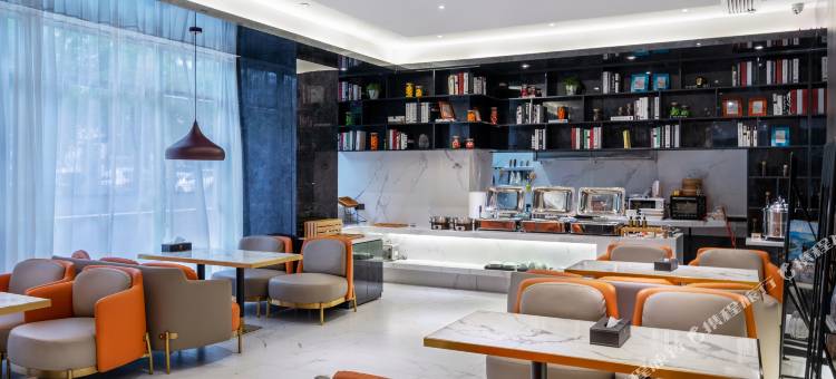 夏朵酒店(青秀万达南湖公园店)图片