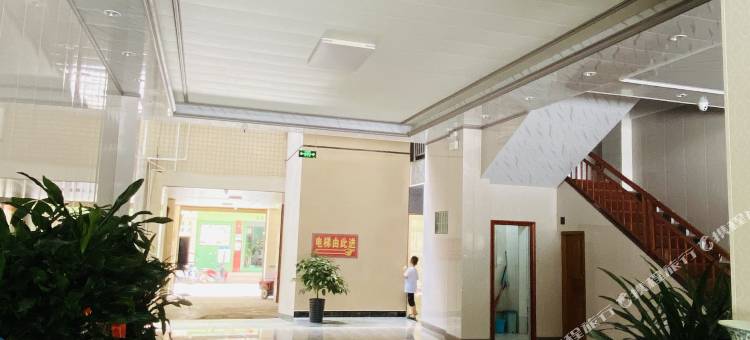雅朵酒店(富宁汽车客运站店)图片