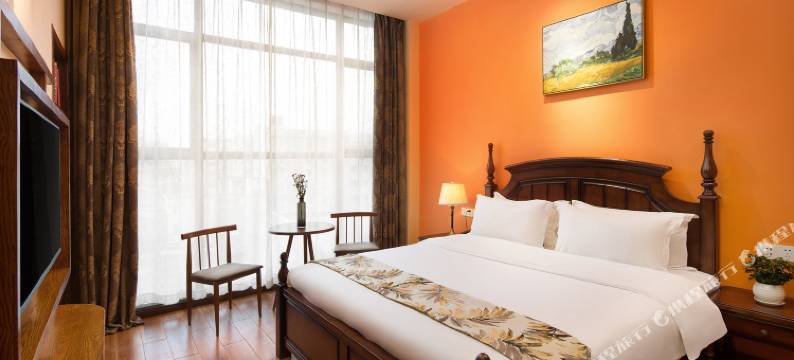 七彩蝶酒店图片