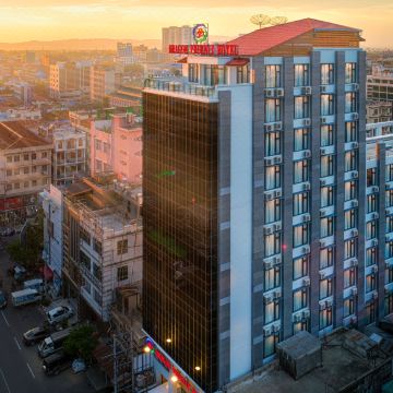 龙凤酒店(Dragon Phoenix Hotel)图片