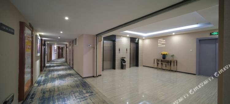 雅斯特酒店(南宁动物园广西大学地铁站店)图片