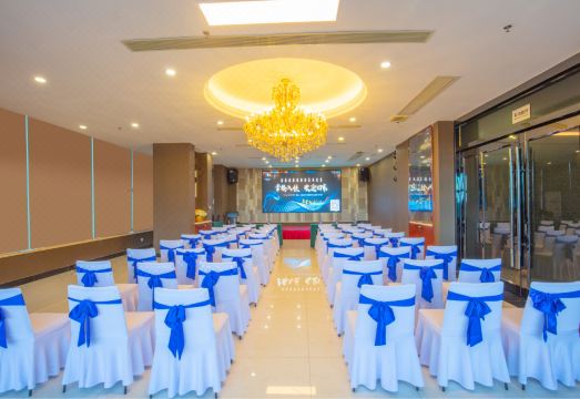 Foger Yacht Hotel Hotel Overview