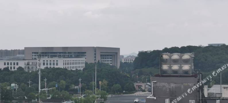 皇爵花园酒店(长沙友谊路省政府地铁站店)图片