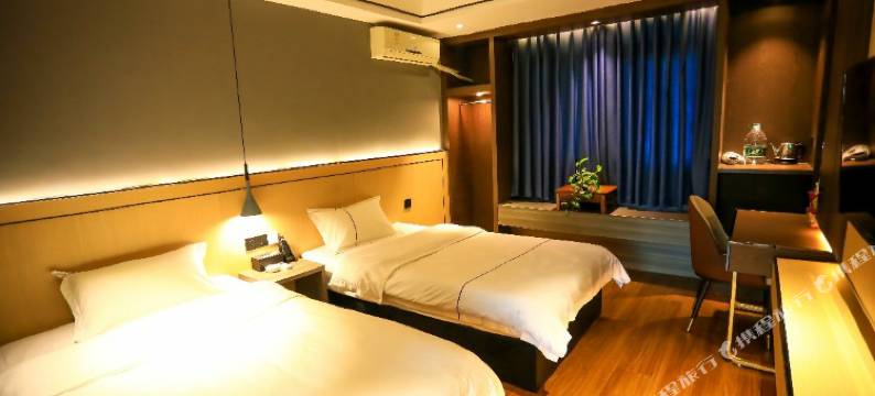 颐和酒店(宝丰县中心汽车站店)图片