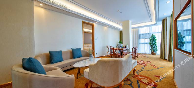 维也纳国际酒店(昆明新螺蛳湾万科魅力之城广卫地铁站店)图片