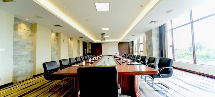 嵩明域见度假酒店图片