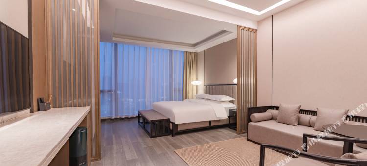 乐桔东方酒店(郑州正弘城丽汀店)图片