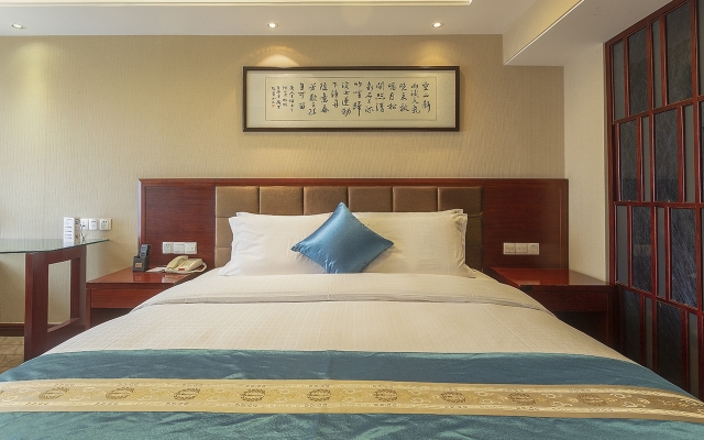 Huatian HotelOver view