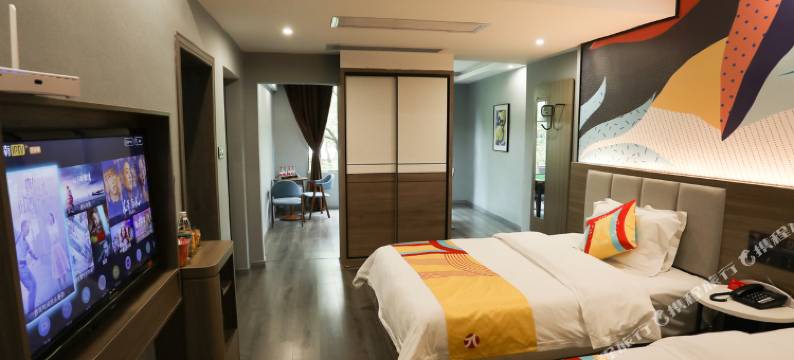 观山商务宾馆(常德石门县商业步行街店)图片