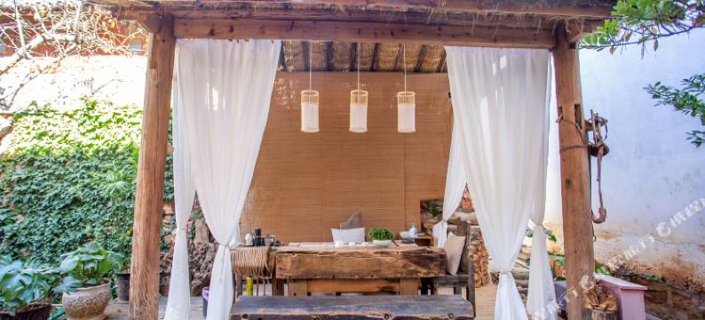 丽江束河古镇德合丰客栈图片