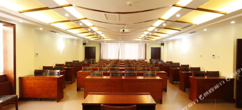 绥中宏景大酒店图片