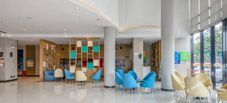 华尚酒店(南宁南湖公园医科大学店)图片