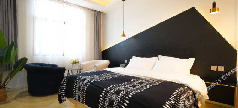 香格里拉懒人堂客栈图片