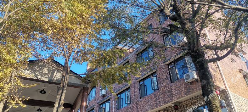 木兰清凉寨集贤山舍图片