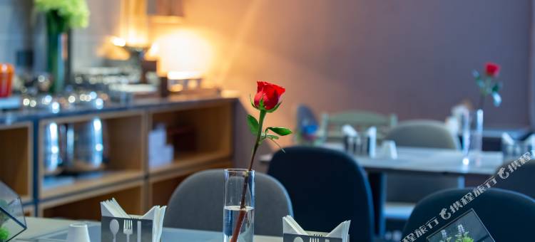 如家商旅酒店(昆明新螺蛳湾南部客运站店)图片